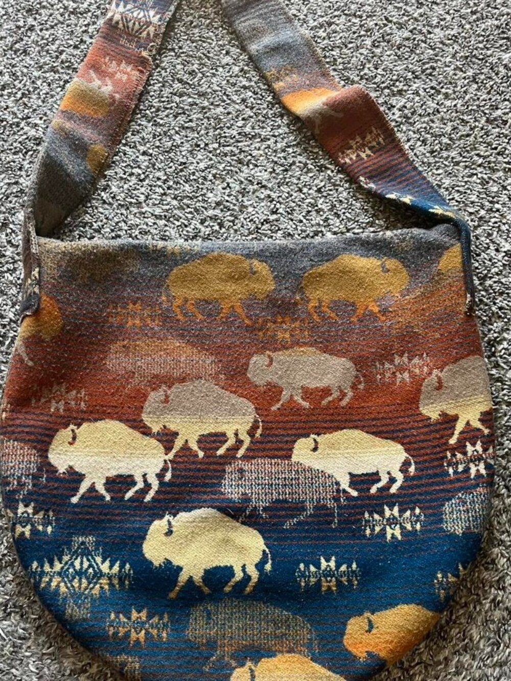 Pendleton Wool Prairie Bison Rush Hour Crossbody Drum Bag Boho Western Jacquard - Picture 4 of 7